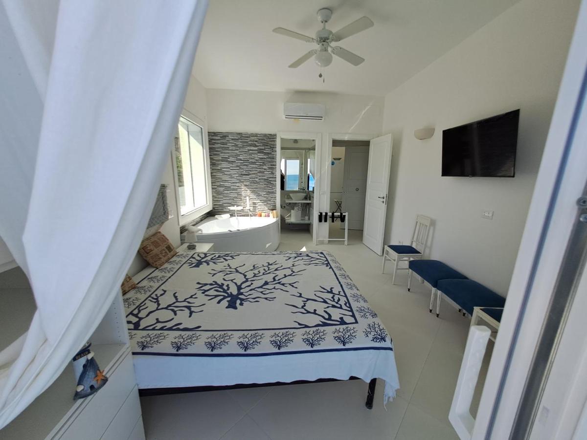 Blue Life, Sea-Luxury Rooms On The Beach Between Palermo And Cefalu' Casteldaccia Extérieur photo
