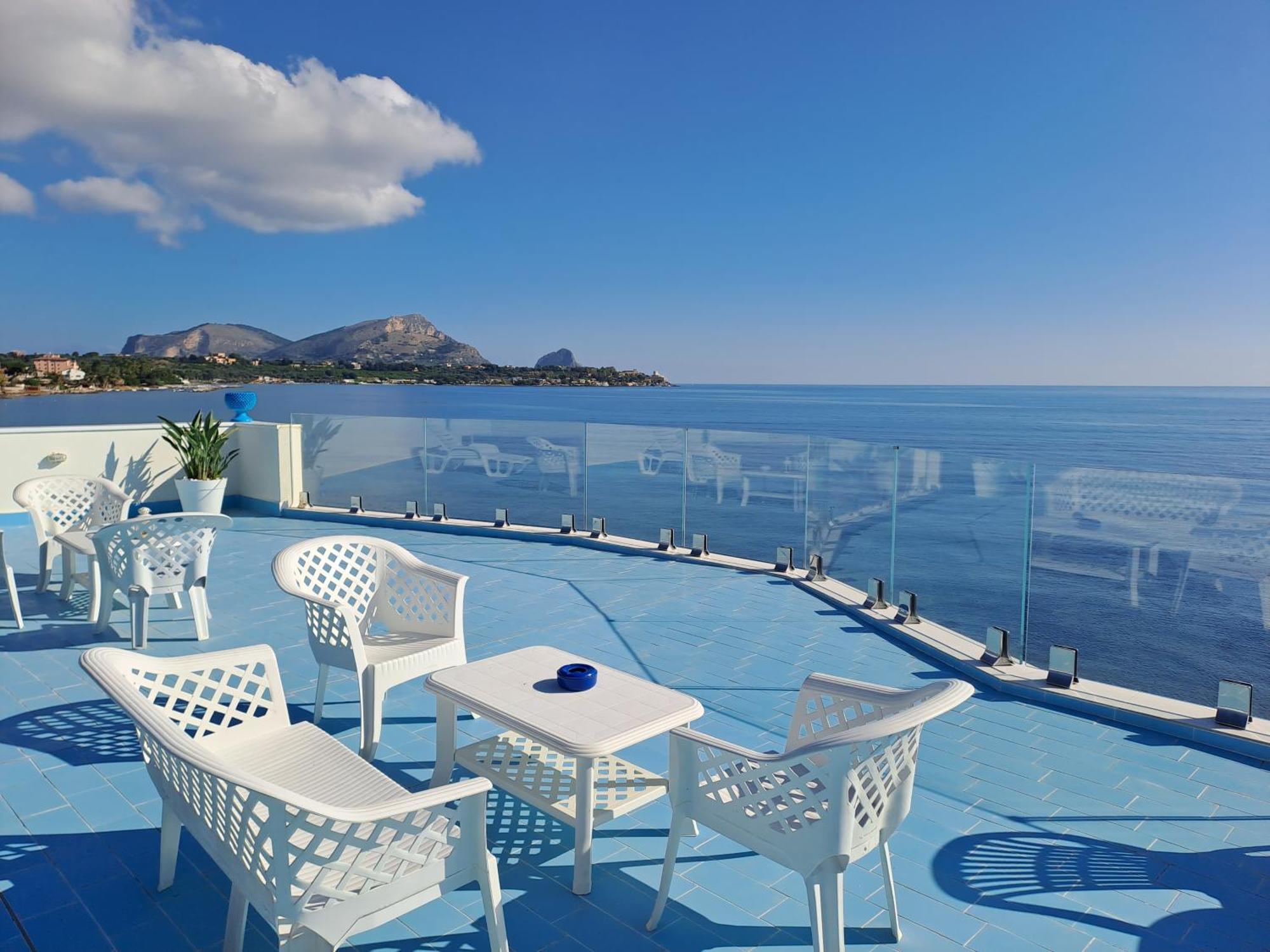 Blue Life, Sea-Luxury Rooms On The Beach Between Palermo And Cefalu' Casteldaccia Extérieur photo