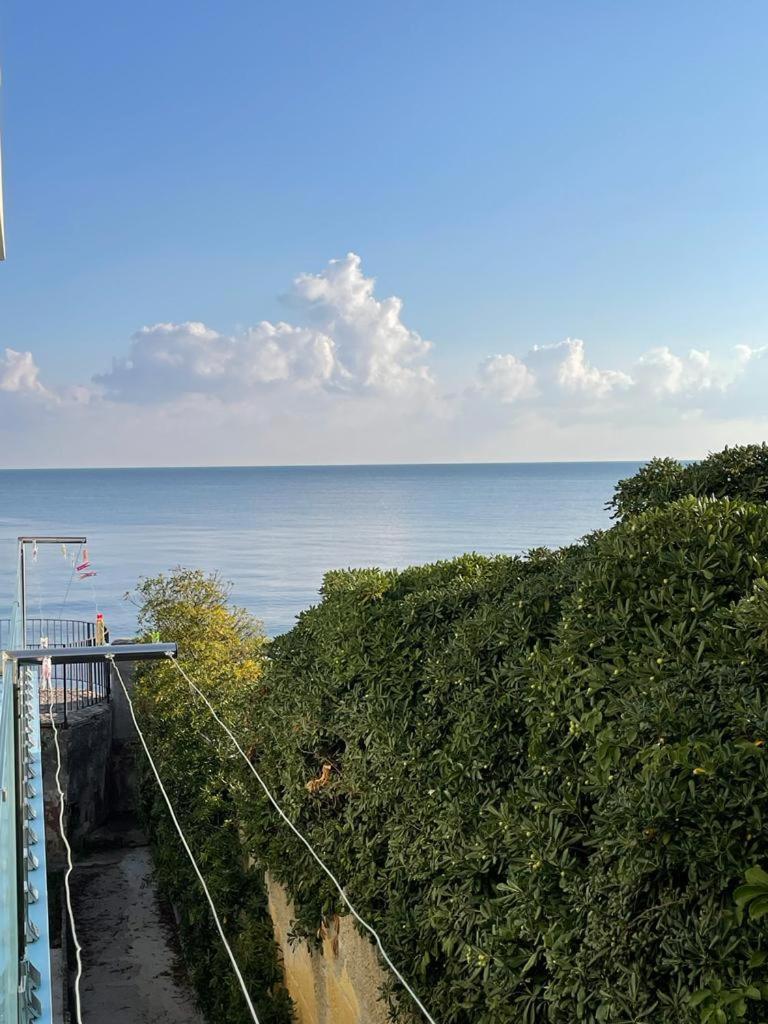 Blue Life, Sea-Luxury Rooms On The Beach Between Palermo And Cefalu' Casteldaccia Chambre photo